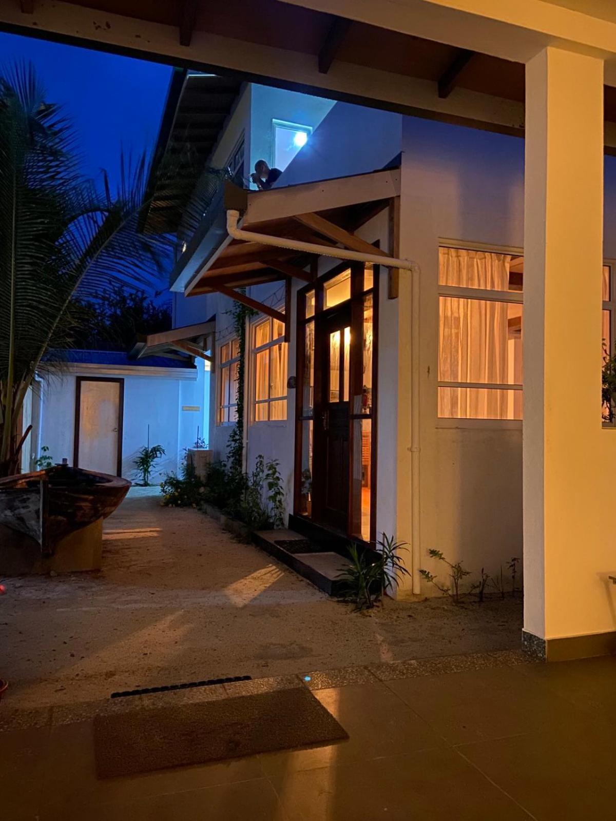 ホテル セルリアン ビュー レジデンス Hanimaadhoo Island エクステリア 写真