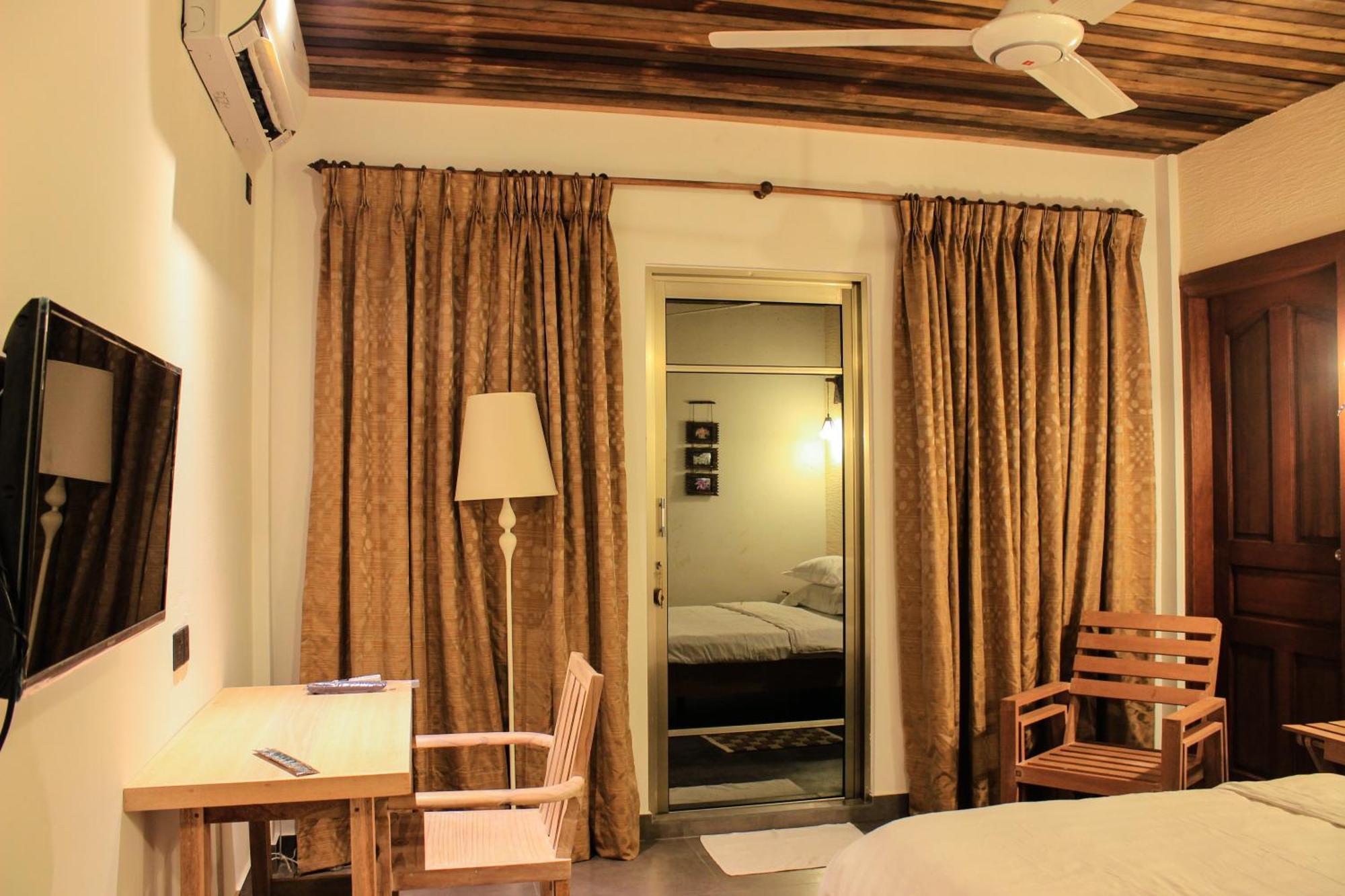 ホテル セルリアン ビュー レジデンス Hanimaadhoo Island 部屋 写真